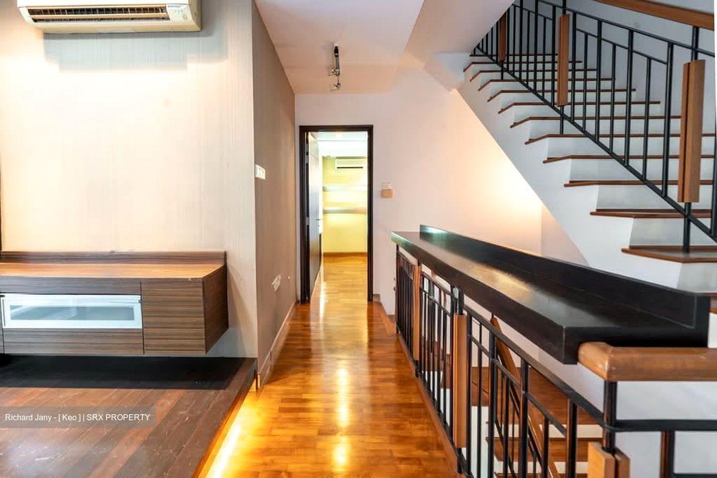 The Springside (D26), Terrace #576755041